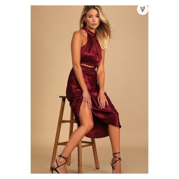 NWT LULU'S Fierce Vision Red Jacquard Print Satin Cutout Midi Dress Small - Picture 2 of 10